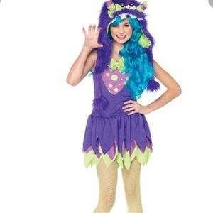 Gerty growler purple monster Halloween costume 
Size is juniors dress